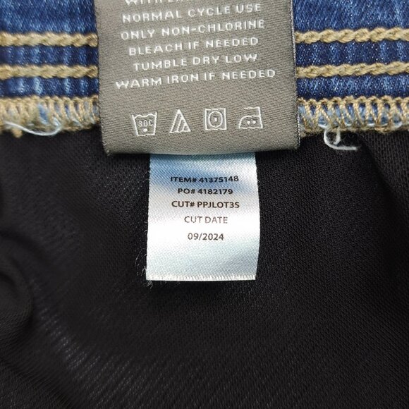 Torrid Womens Lean Jean Slim Boot Super Soft Denim Size 4S Blue Pull On - Picture 9 of 10